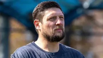 Селезньов опанував новий вид спорту: де тепер працюватиме легендарний український футболіст