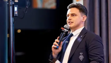Через конфлікт Ярмоленка та Шовковського постраждав працівник Динамо: кого і як покарав Суркіс