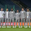 Футболісти Шахтаря прибули на стадіон у Кракові в стильних костюмах: обличчям українського бренду є Бєдняков