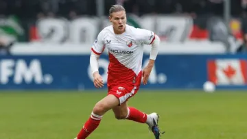 Гравець збірної України допоміг Утрехту здобути перемогу в голландській Ередивізі: відео асисту Степанова