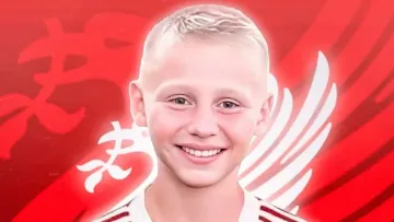 За Ліверпуль буде грати українець, але є нюанс: місцева преса після підписання контракту згадала Коноплянку