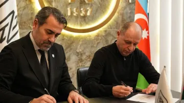 «Дозвіл був підписаний на високому рівні»: відомий український тренер розповів, як виїхав за кордон