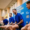 «Звʼязок, що не переривається відстанню»: Шевченко та гравці збірної України провели важливу зустріч у Канаді