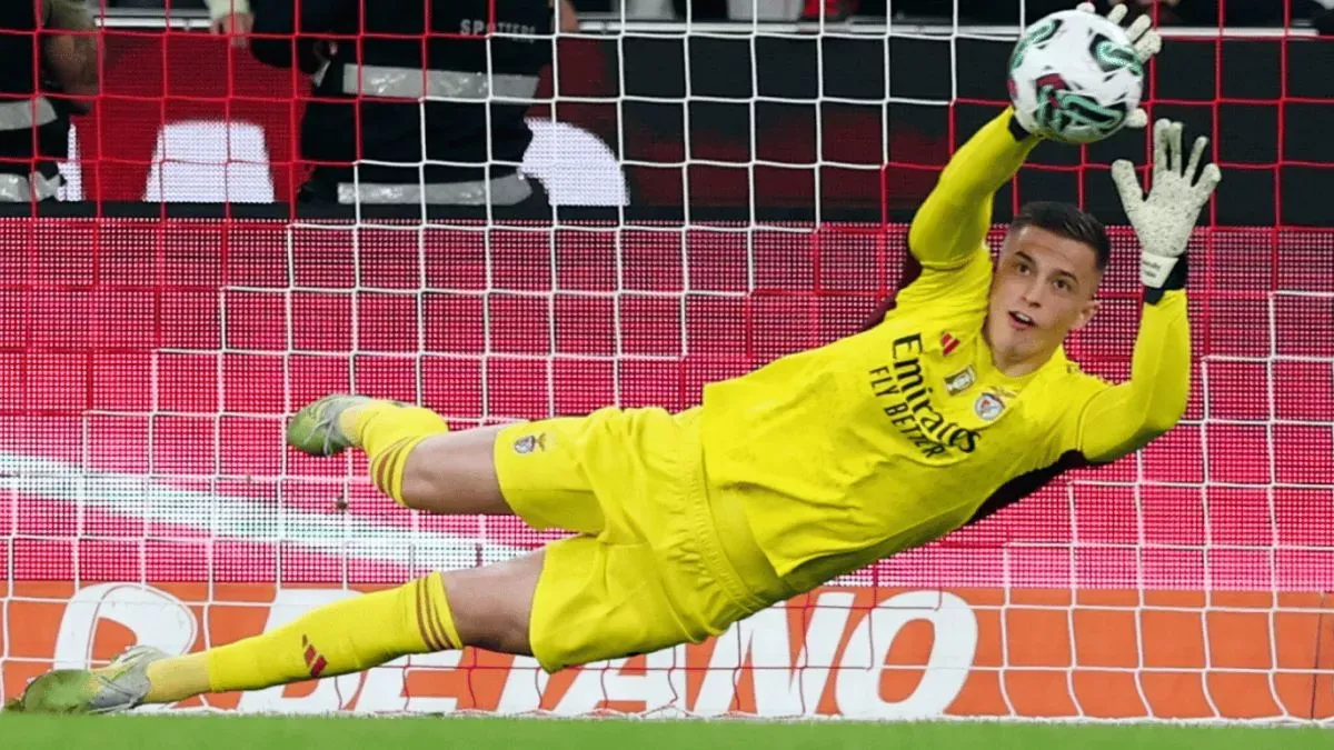 Трубін парирував пенальті у матчі Спортінг – Бенфіка: відео неймовірного сейву голкіпера збірної України