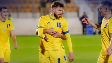 Захисник збірної України зазнав травми перед матчами відбору на ЧС-2026: чи варто Реброву вже шукати заміну