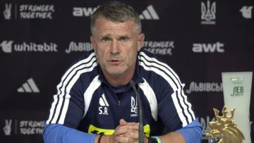 Ребров знову «наїхав» на журналіста й сказав, чи тренуватиме він збірну України й надалі: «Це не проблема»