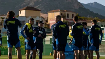 Відомо, в яких формах зіграють Україна та Швеція в матчі плейоф до ЧС-2026: фото з роздягальні команди Реброва