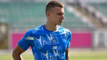 В мережу потрапило відео, де Бражко «образив» вболівальницю: відома позиція гравця Динамо до хейту в його бік
