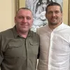 «Ми за Малюка»: Олександр Усик відреагував на чутки про відставку голови СБУ