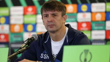 «Ми не готові грати»: Шовковський вказав на головну проблему Динамо у матчі з Крістал Пелес у Лізі конференцій