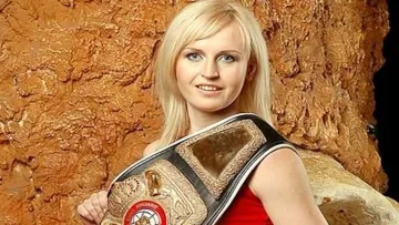 Легенда українського боксу згадала, коли застосовувала свої навички поза рингом: «Ще й накопала його ногою‎»