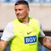 Абсолютний чемпіон світу Усик готується до дебюту за Полісся: відео гарматного голу з лівої від боксера