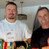 Шевченко привітав Усика з перемогою над Дюбуа: спільне фото легенд українського спорту