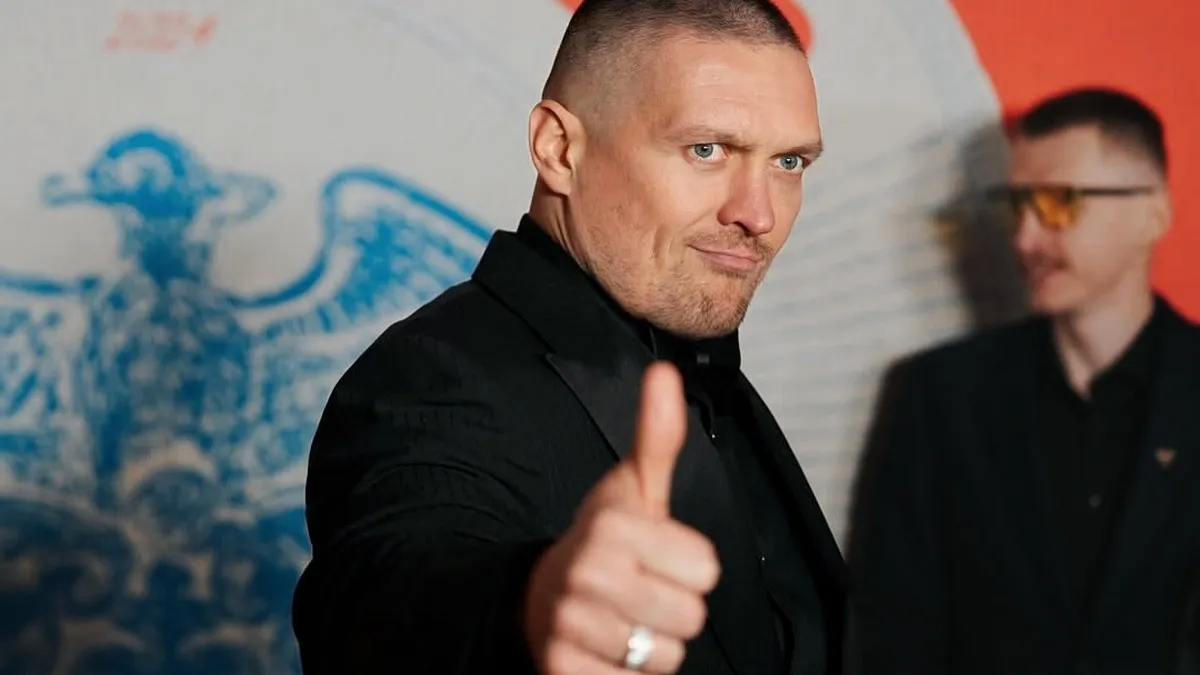 У родині Усика підростає нове спортивне покоління: син чемпіона світу з боксу демонструє гарну фізичну форму