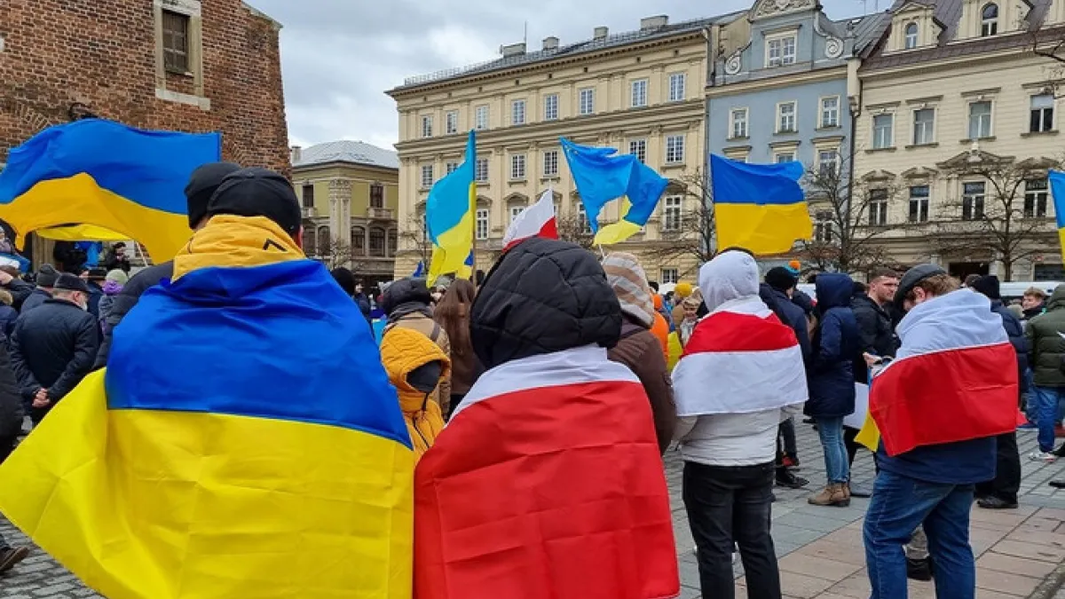 У поляків зростає втома від допомоги Україні: ЗМІ та соціологи дізналися причину зміну настроїв у Варшаві