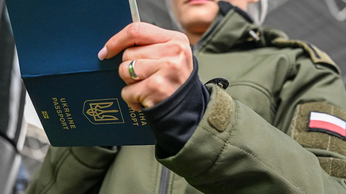 Без довідки із ТЦК не пустять: Євросоюз змінює правила в'їзду для українців