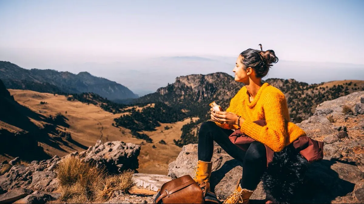 В рейтингу лише дві країни Європи: названо найкращі напрямки для жінок, які подорожують наодинці