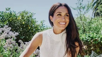 До роману з принцом Гаррі: як виглядала в молодості Меган Маркл, яка грала з Дженніфер Еністон у кіно
