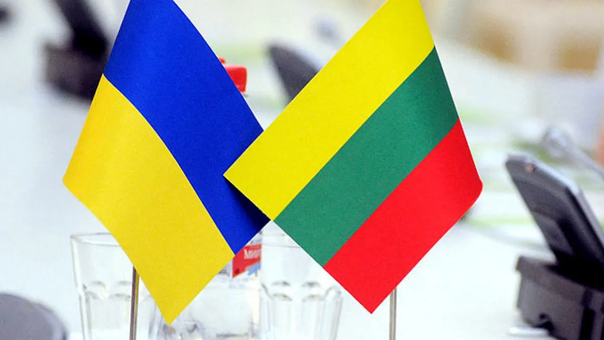 україна, литва