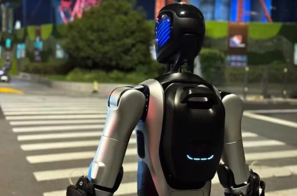 робот, китай