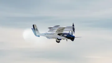 Майбутнє поруч: «літаючі автомобілі» з’являться в небі США цього літа – деталі