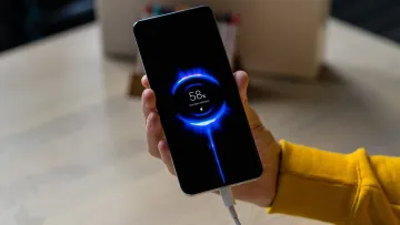 Швидко сідає батарея телефону на Android: ці п'ять порад допоможуть продовжити життя вашого смартфону