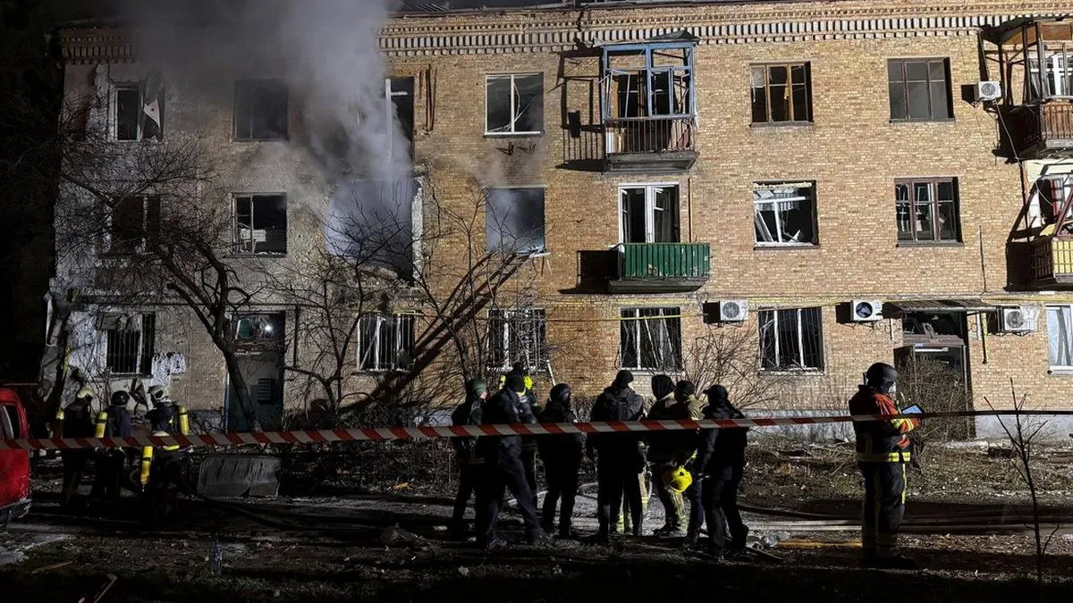 Росіяни влаштували цинічний обстріл України: у Києві є загиблі і поранені, півміста без світла – фото