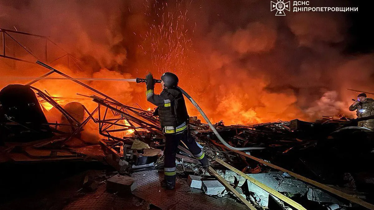 Кам'янське потрапило під обстріл безпілотниками: голова Дніпропетровської ОДА повідомив про наслідки атаки