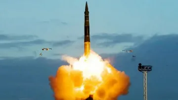 Щоб залякати Україну і НАТО: Росія планує запустити міжконтинентальну ракет – ГУР розсекретило дату