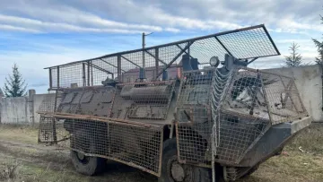На Сумщині боєць ЗСУ влаштував епічне СЧЗ, «затрофеївши» БТР: чи спіймали дезертира і що йому загрожує