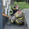 У Києві Росія вбила трьох рятувальників: за життя ще дев’ятьох надзвичайників борються медики