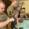 Міноборони оновлює підготовку до спротиву: відомо, з якого віку українців навчатимуть за новими правилами