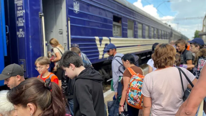 На Донеччині розширили зону примусової евакуації: відомо, які населені пункти потрапили до списку