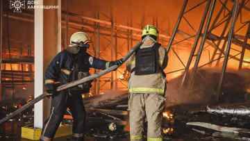 Росія атакувала Харківську область: у ДСНС заявили про пожежу — є постраждалі