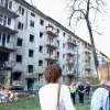 Росія масовано вдарила по Києву балістикою: загинули люди, палають будинки та склади