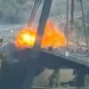 РФ вдарила дроном по Північному мосту у Києві – пошкоджено дорожнє полотно: відео та подробиці від Кличка