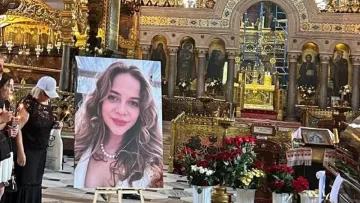 Жертва удару по полігону: у Києві попрощалися з невісткою нардепа, чий син воює на фронті