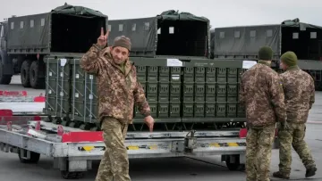 Арсенал України поповниться зброєю на мільярди доларів, але є нюанс: що замислив Трамп і до чого тут НАТО