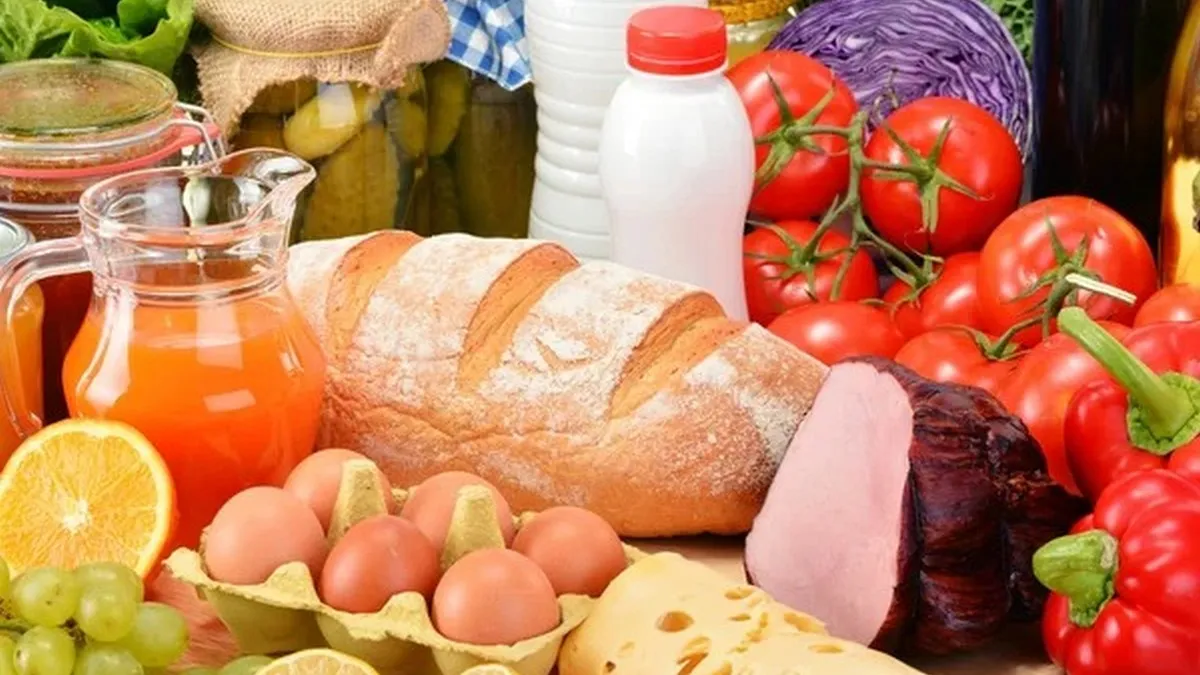Небезпечний перекус: які прострочені продукти не можна їсти, навіть якщо вони свіжі на вигляд