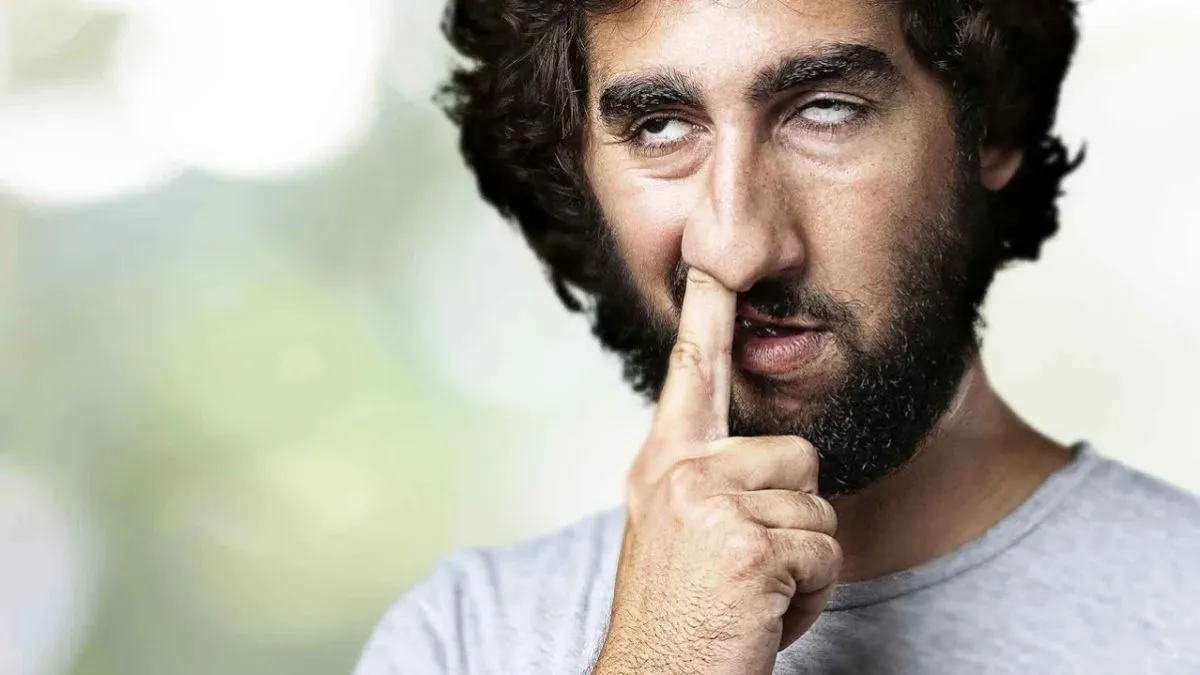 Длубання в носі може призвести до невиліковної хвороби: шокуюче відкриття вчених з Австралії