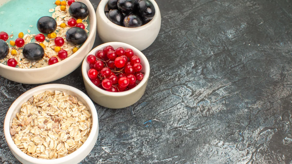 Дієтолог назвала топ-7 найкорисніших сніданків для тих, кому за 40: яйця також потрапили у список