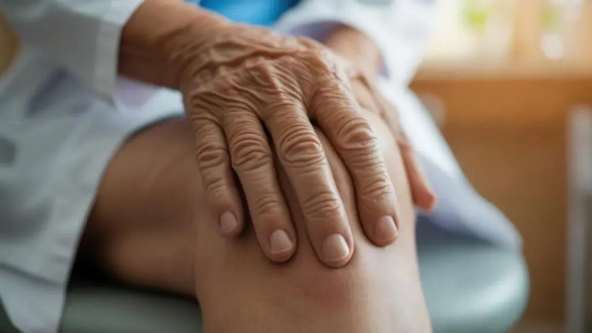 Британські вчені навчилися відновлювати суглоби без операцій: подробиці наукового прориву