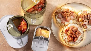 Які рибні консерви найкорисніші: 5 джерел омега‑3 та білка, які варто мати вдома