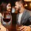 Людство стало менше вживати спиртне: чому чоловіки й жінки все частіше відмовляються від чарки оковитої