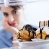 Після восьмої не можна? Експерти спростували міф про вечірні солодощі