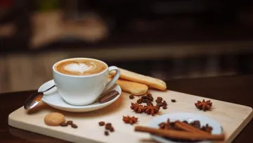 Всього одна чашка цього напою на день може знизити ризик повторної аритмії майже на 50%: мова не про чай