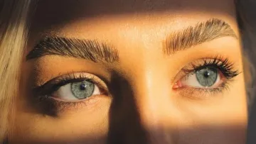 Це вб'є ваші очі: лікарі назвали топ-9 звичок, які можуть позбавити вас зору