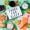 Що їсти ввечері, щоб міцно спати: чи є у переліку продуктів солодощі, алкоголь та фастфуд