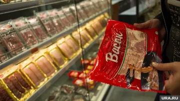 Через ці продукти ви погладшаєте й у вас підвищиться тиск: чи є у переліку сало