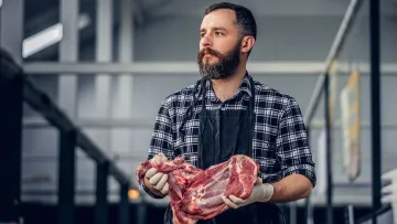 Веганство чи м'ясоїдство: вчені зі США повідали хто має більше шансів прожити до сивої старості
